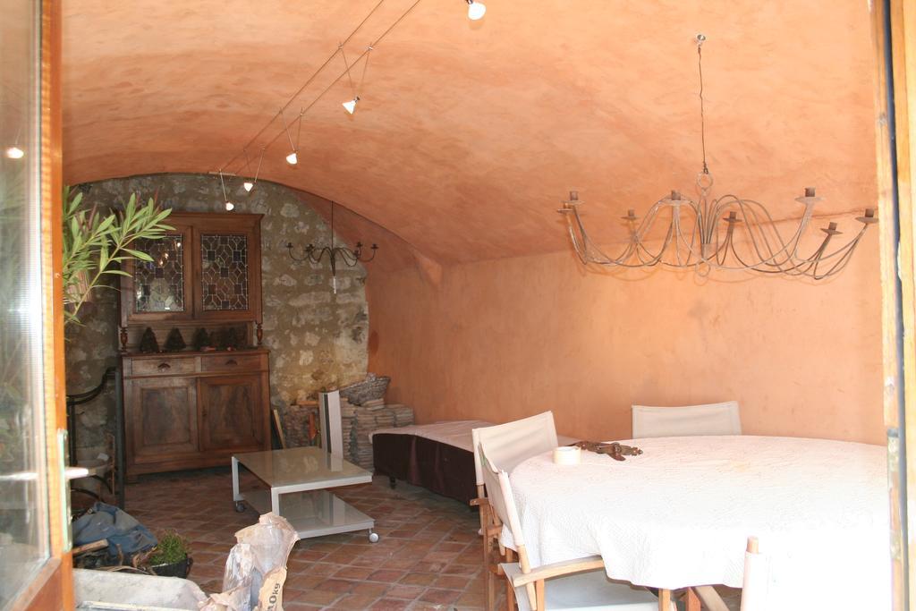 Chambre D'Hotes La Romarine Barnave Kültér fotó