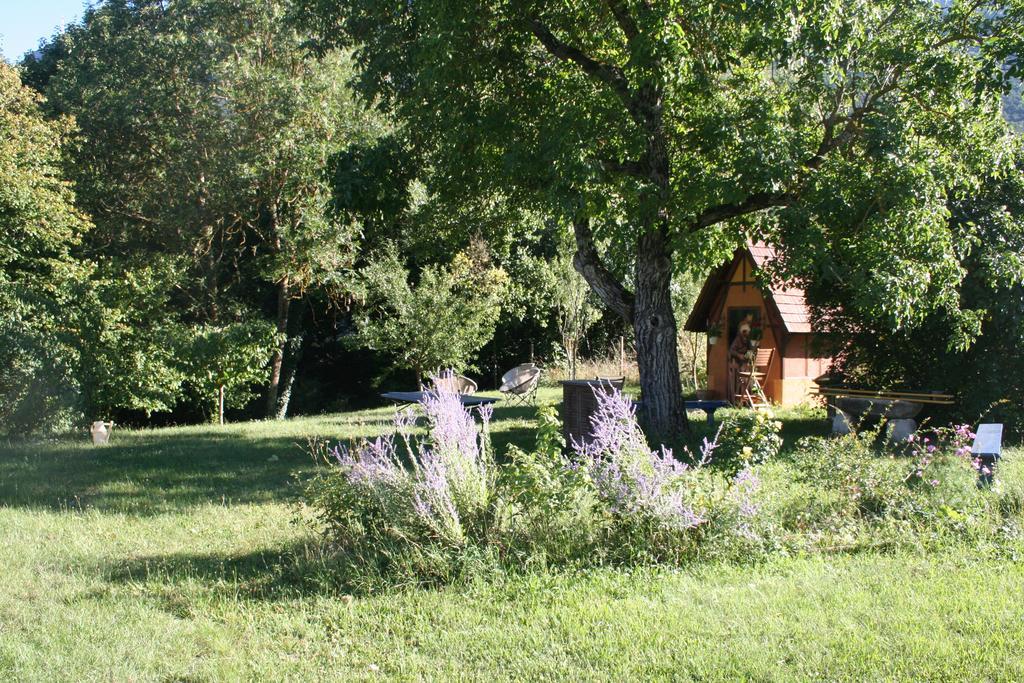 Chambre D'Hotes La Romarine Barnave Kültér fotó